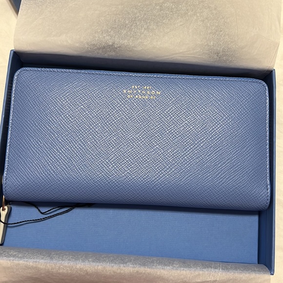 Smythson Panama Zip around wallet - Picture 4 of 7